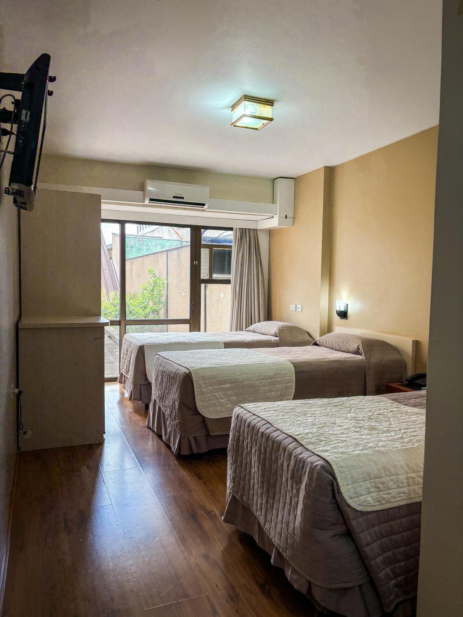 Hotel Nikko Curitiba Kültér fotó