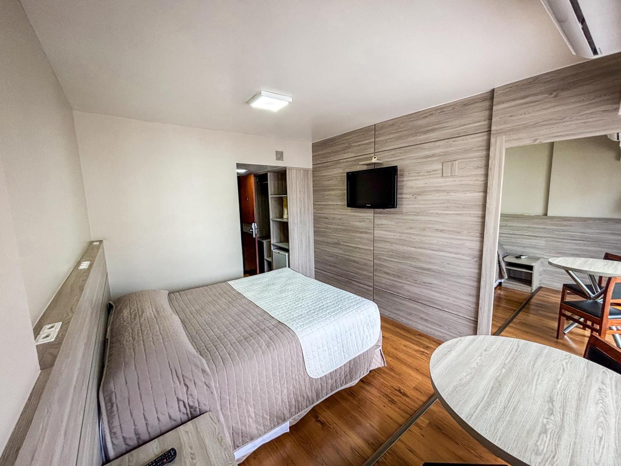 Hotel Nikko Curitiba Kültér fotó
